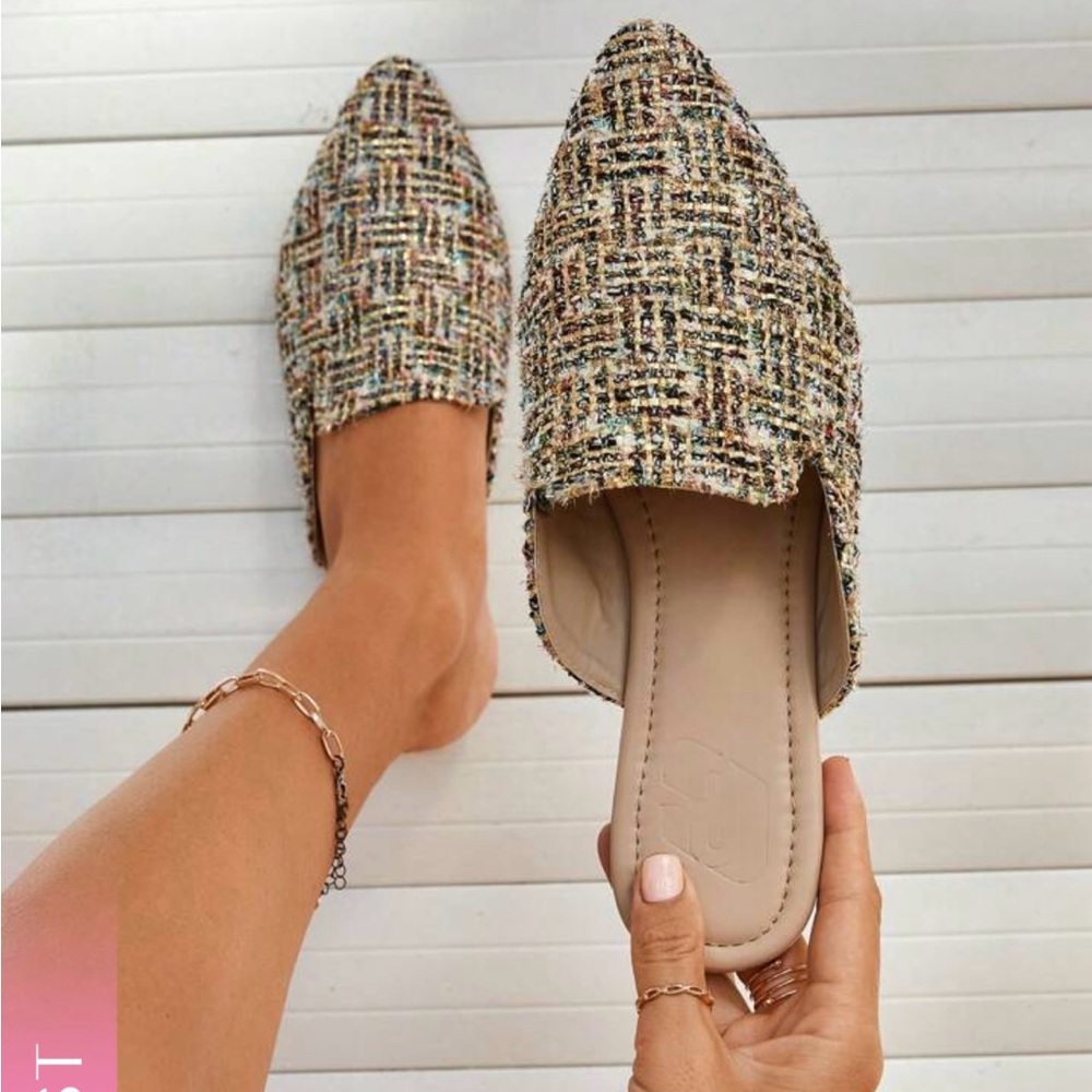 Brand new gold patterned slides